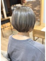 ハートボックス 四谷店(Heart box) ミルクティーアッシュ/ブリーチ一回