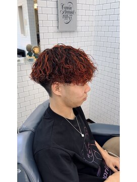 ウォークヘアー ブリーチカラーカット