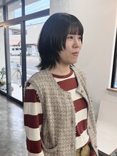 サイクル(cycle) 黒髪ウルフショート