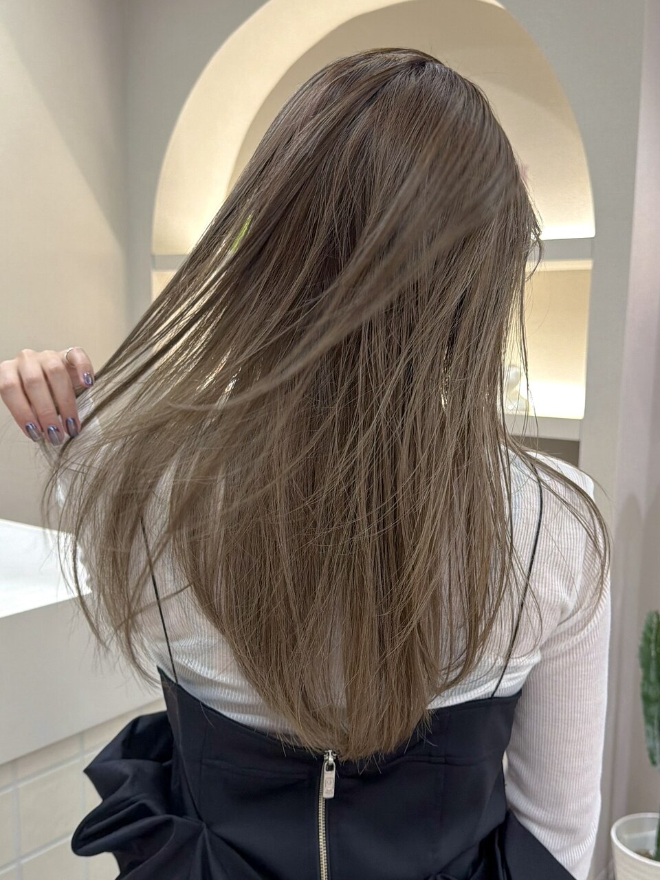 ピンクベージュ/ブリーチなし/表参道/原宿/女性美容師/ロング