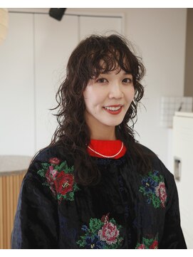 ミディアムウルフパーマ