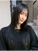 横顔が綺麗に見える 顔まわりレイヤーカット