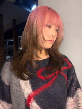 トナリ(tonari) デザイン履歴からグラデーションルーツへ