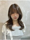 オリーブベージュ×レイヤーカット