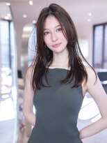 ケアリー プレナ海浜幕張(Carelly)&nbsp;デザインカラー/レイヤーカット/ウェットヘア/オリーブベージュ