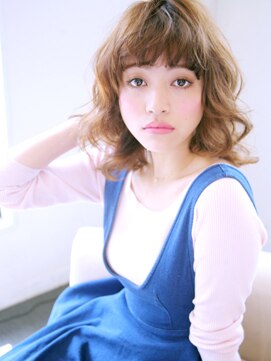 ヨロ(YoLo.) ひし形フォルムパーマスタイル