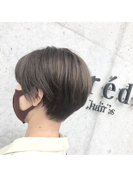 クレーデ ヘアーズ 五日市店(Crede hair's) ミルクティーショート