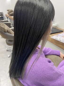 アーク(ARK from INFINI) コントラストインナーカラー×スモーキーグレージュ