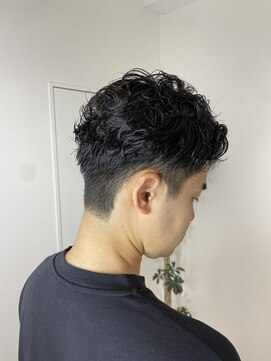 スカイ(sky) ニュアンスカールパーマ