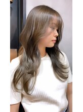 ラディックス(LADiX)&nbsp;レイヤーカット/ オリーブグレージュ/ハッシュカット/ショート