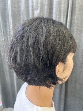 サンひまわり 高来店 パーマを活かしたショートスタイル