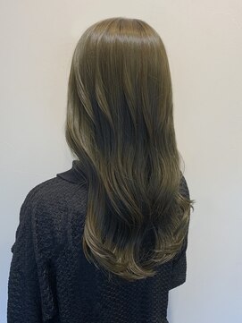 ラディカ(Ladica) 渋谷駅/透明感カラー/白髪染め/リタッチカラー/白髪ぼかし