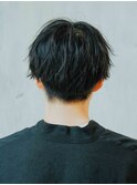 無造作センターパート/２ブロック風刈上げマッシュ