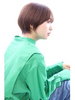 シロフイケブクロ(shirof ikebukuro)&nbsp;大人可愛い20代30代40代暗髪前下がりショートボブ丸みショート◎