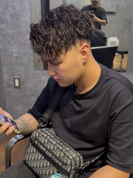 メロウメンズライン 神戸三宮(mellow men's line) ツイストスパイラル / フェード / ツイスパ / ツイスパ三宮