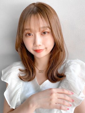 リヤン 表参道(lyann) 大人ガーリーミディアムレイヤーカット前髪艶感こなれヘア