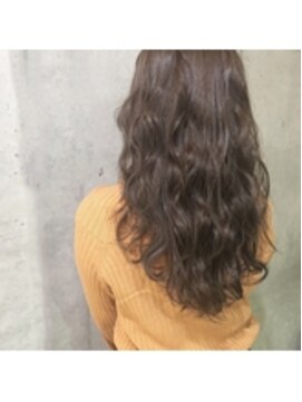 アライブ キチジョウジ(ALIVE Kichijoji) ◎アッシュグレージュスーパーハイライト◎グラデーション