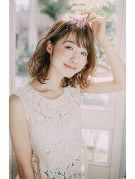 ウイングスガーデン 鶴川(WINGS garden) ふんわり愛されパーマ×外国人風カラー  鶴川 美容室