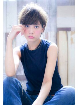 エイミー(Aimee) Aimee ショートボブ×ミントグレージュ