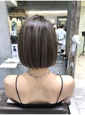 外国人風ハイライト　切りっぱなしボブ×ブラウンベージュ☆