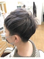 ヘアーアンドビューティー ルーツ(hair&beauty #roots) ベリーショート