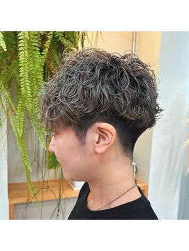 アクセヘアー 町田(acce hair) ショートヘアのブリーチ&パーマ