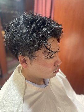 ヘアーモードキクチ 日本橋三越前店 2ブロックパーマ