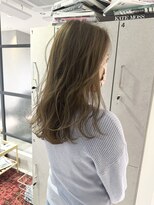 ヨーク(YOKE)&nbsp;【 YOKE 】20代30代ロングレイヤー小顔バンググレージュ