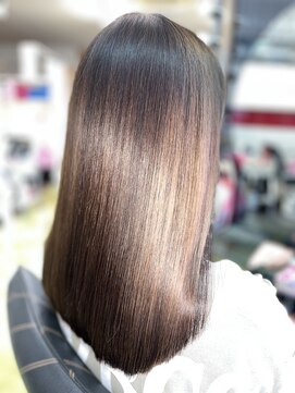 エルモア美容室 髪質改善縮毛矯正生まれつきのようなナチュラルストレート