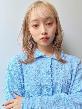 フィーリーカラー 大阪梅田店(feery color) ベージュインナーカラーショートボブレイヤーミディアム前髪