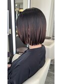 乾かすだけでまとまるぱつっとボブ