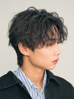 レタッチ バイ フィフス 天神大名(RETOUCH by fifth)&nbsp;天神シャドウパーマセンターパートツイストスパイラルパーマ●