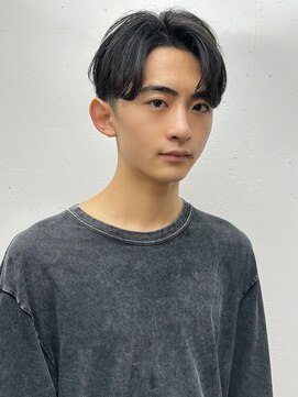 ダブ ムート(DaB MUUT) メンズ刈り上げセンターパートメンズハンサムショート