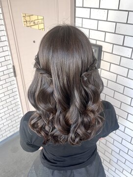 フェリーチェ(Felice) ハーフツイン 参列ヘア お呼ばれヘア デートヘア 推し活ヘア