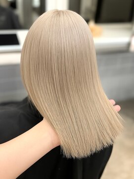 グロウ 渋谷(grow) ホワイトベージュ