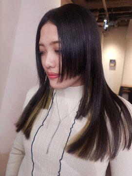 ブロック ジャポン(bloc japon) ステップカット×コントラストインナーで魅せるモードライン