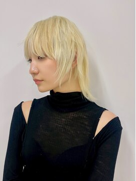 ヴィサージュクオン(VISAGE Quon) ブロンドウルフレイヤー