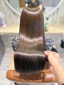 ナル 新宿(nalu) nalu新宿/髪質改善/縮毛矯正/METEO/透明感/インナーカラー/新宿