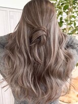 グロウ 恵比寿(grow)&nbsp;ハイライトカラー/ミルクティーベージュ/レイヤーカット