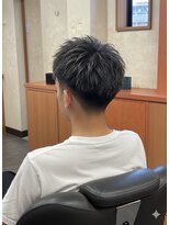 クリスタル(Cristal)&nbsp;刈り上げショートスタイル