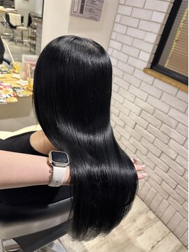 ストロベリーR. 髪質改善カラー