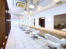 ルージュミュー(ROUGE mieux)の雰囲気（白を基調とした清潔感&開放感のある広々スペースでRelux♪茗荷谷）