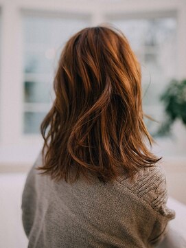 プロデュース 古淵店(Produce) ナチュラルウェーブセミディ