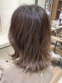 ピークアブー アヴェダ 池袋東武(PEEK-A-BOO AVEDA) アヴェダカラーで髪に優しく、柔らかく見えるように配合します。