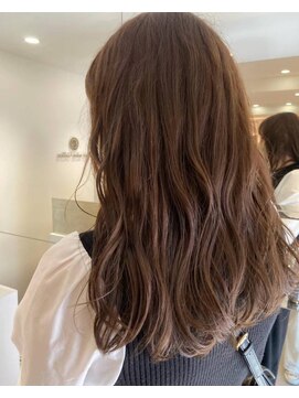 ガリカ 渋谷(Gallica) 【神山未来】ゆるふわ透明感大人ブラウンベージュ/ブリーチなし