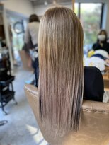 フツーロ 栄(FUTURO)&nbsp;ハイトーンエクステ