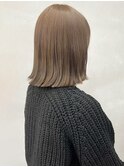 ミルクティーベージュ透明感カラー＊切りっぱなしミディアム
