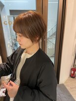コワファーストナガサキシャンプーボーイ(COIFF1RST NAGASAKI SHAMPOO BOY)&nbsp;大人ショートボブ丸みショートカットマッシュショート前髪あり