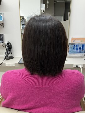 アルビス(arbis) 白髪ぼかし/ショート/ショートカット/ショートボブ/縮毛矯正