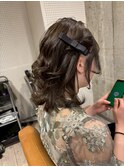 華やかルーズハーフアップ ドレスヘア 結婚式 お呼ばれ 二次会